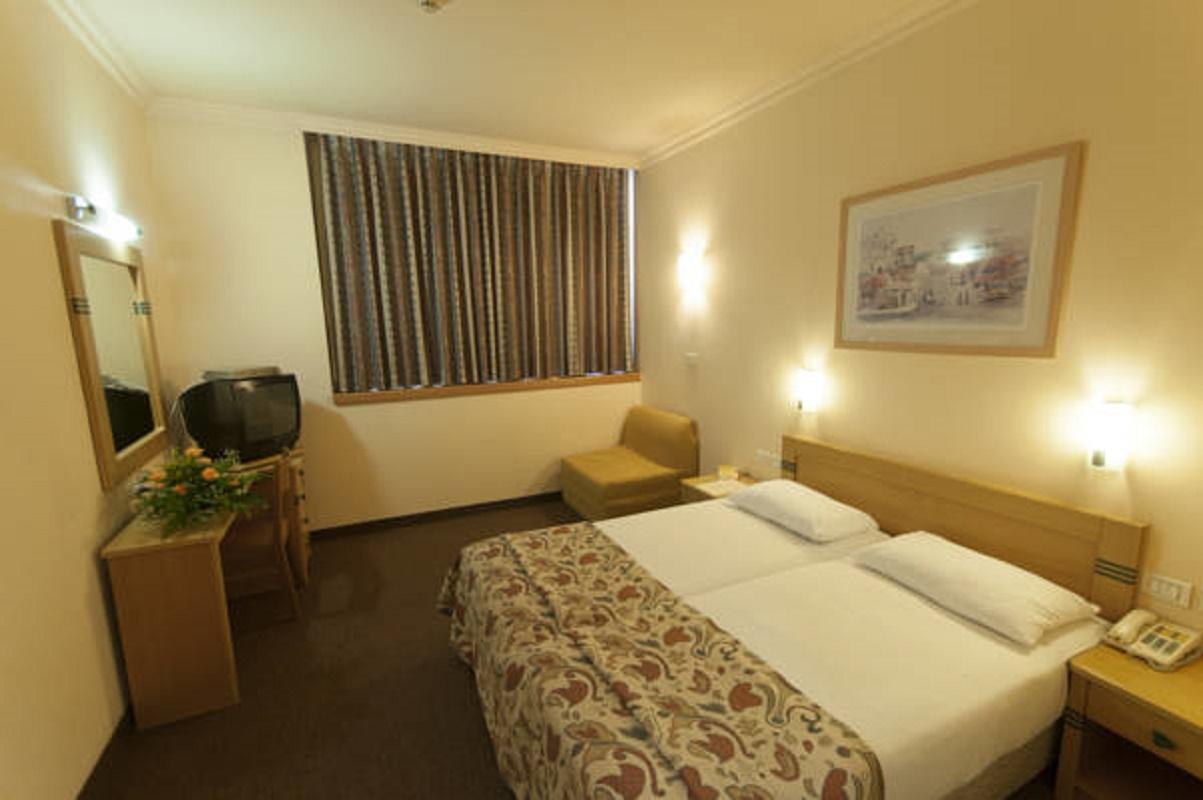 Inbar Hotel Arad Esterno foto